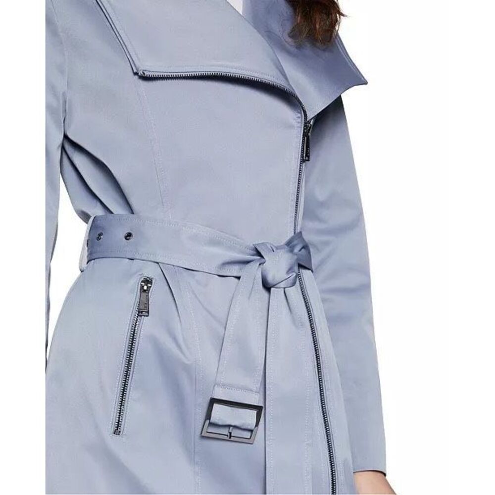 This Is A Bcbgeneration Envelope Collar Trench Co… - image 3